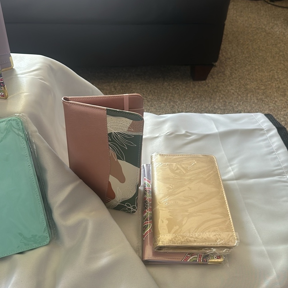 Server Book Money holder. - Picture 7 of 10